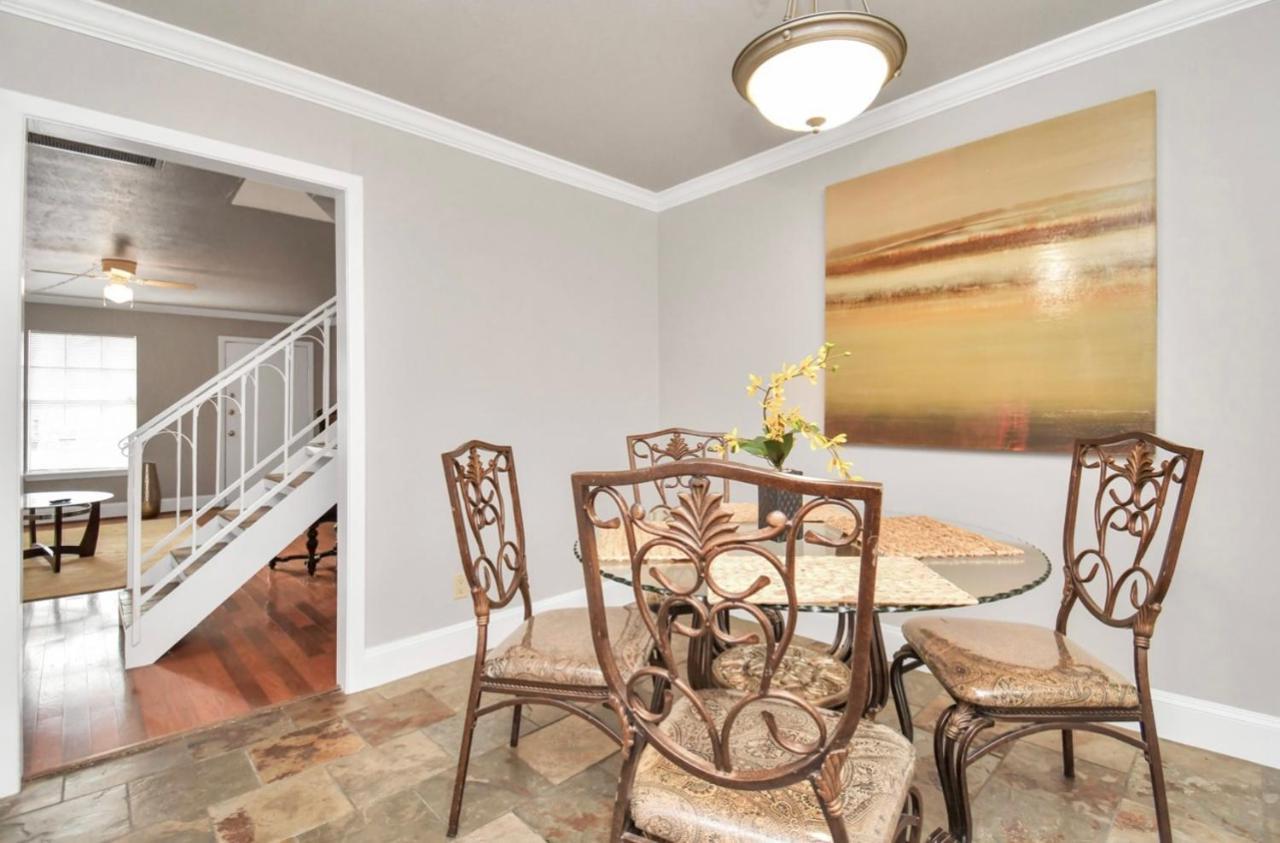 Stunning Private Room In Town Home Х'юстон Екстер'єр фото